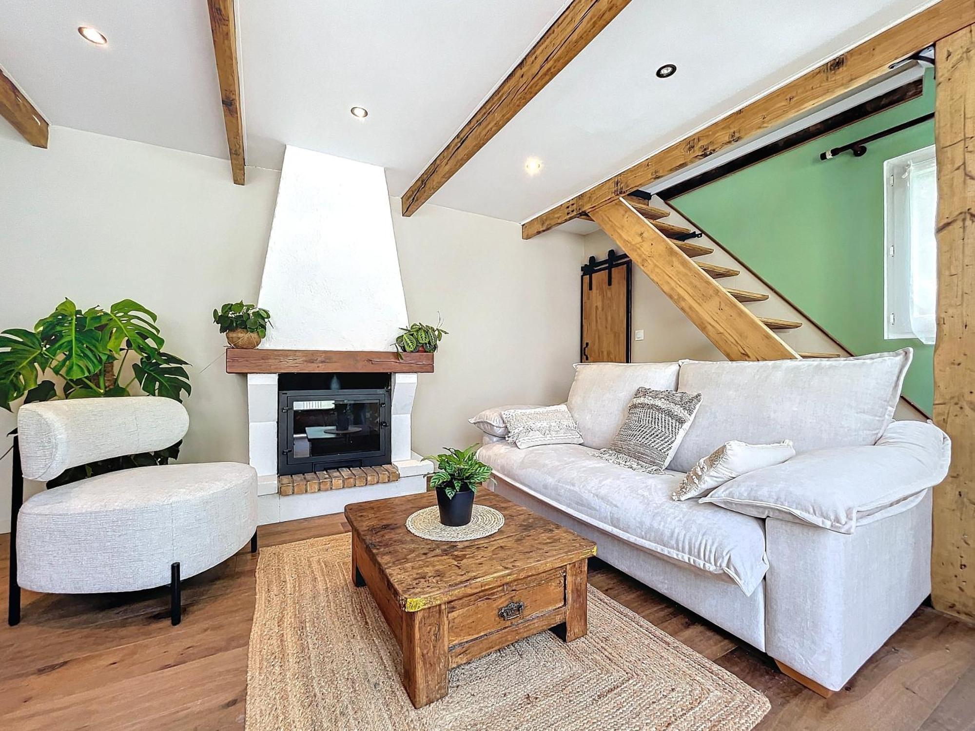 Maison Avec Jacuzzi Et Terrasse *
